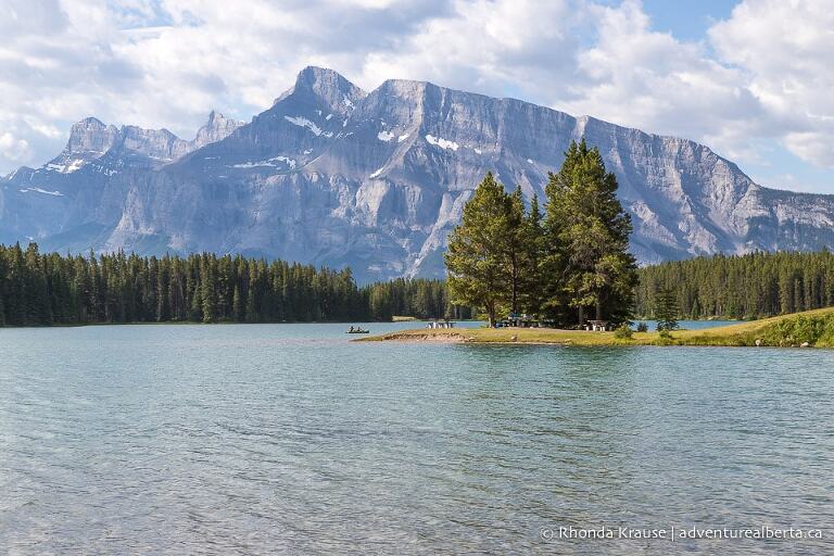 8 Best Things to Do in Banff in Summer – Bearfoot Theory